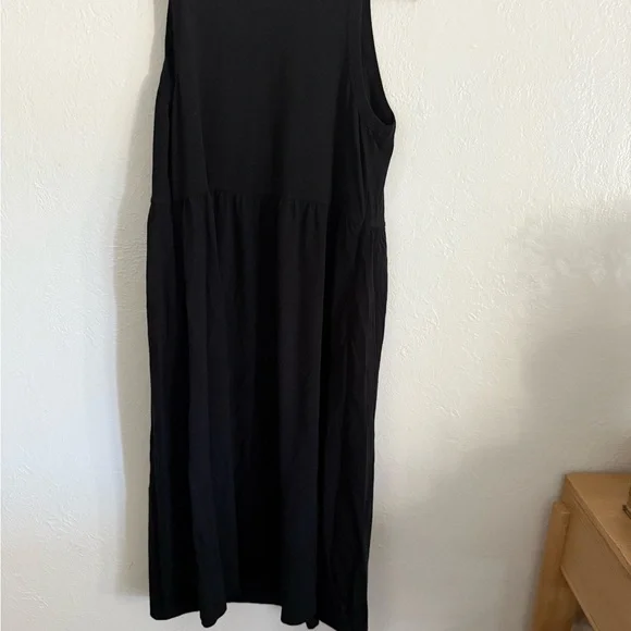 A new day tank maxi dress Black Sleeveless Dress - Picture 2 of 4